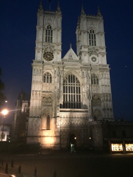 The front of Westminster Abbey lit up at night